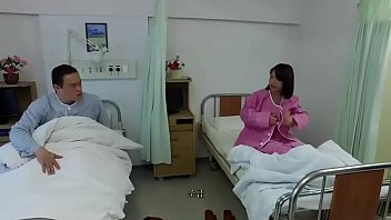 หนังโป๊เกาหลี แนวคนไข้XXXกับพยาบาลสาวสวย ก็พยาบาลมาดูแลแล้วควยมันแข็งอ่าจ้ะ เรยขอให้พยาบาลช่วยหน่อย